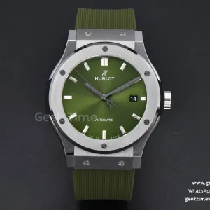 Classic Fusion 42mm SS JJ+F grünes Zifferblatt grünes Kautschukarmband A1110