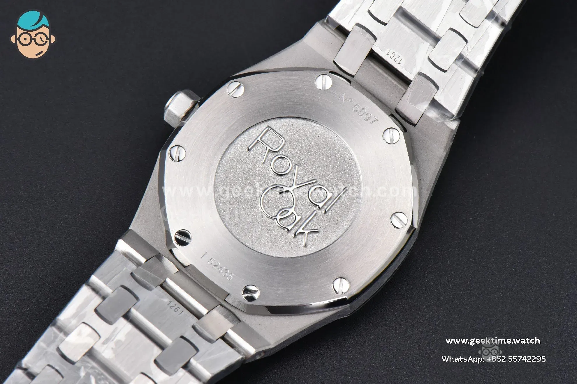 Royal Oak Ladies 67650ST 33mm ZF SS esfera roja con números arábigos brazalete SS Quartz - Image 13