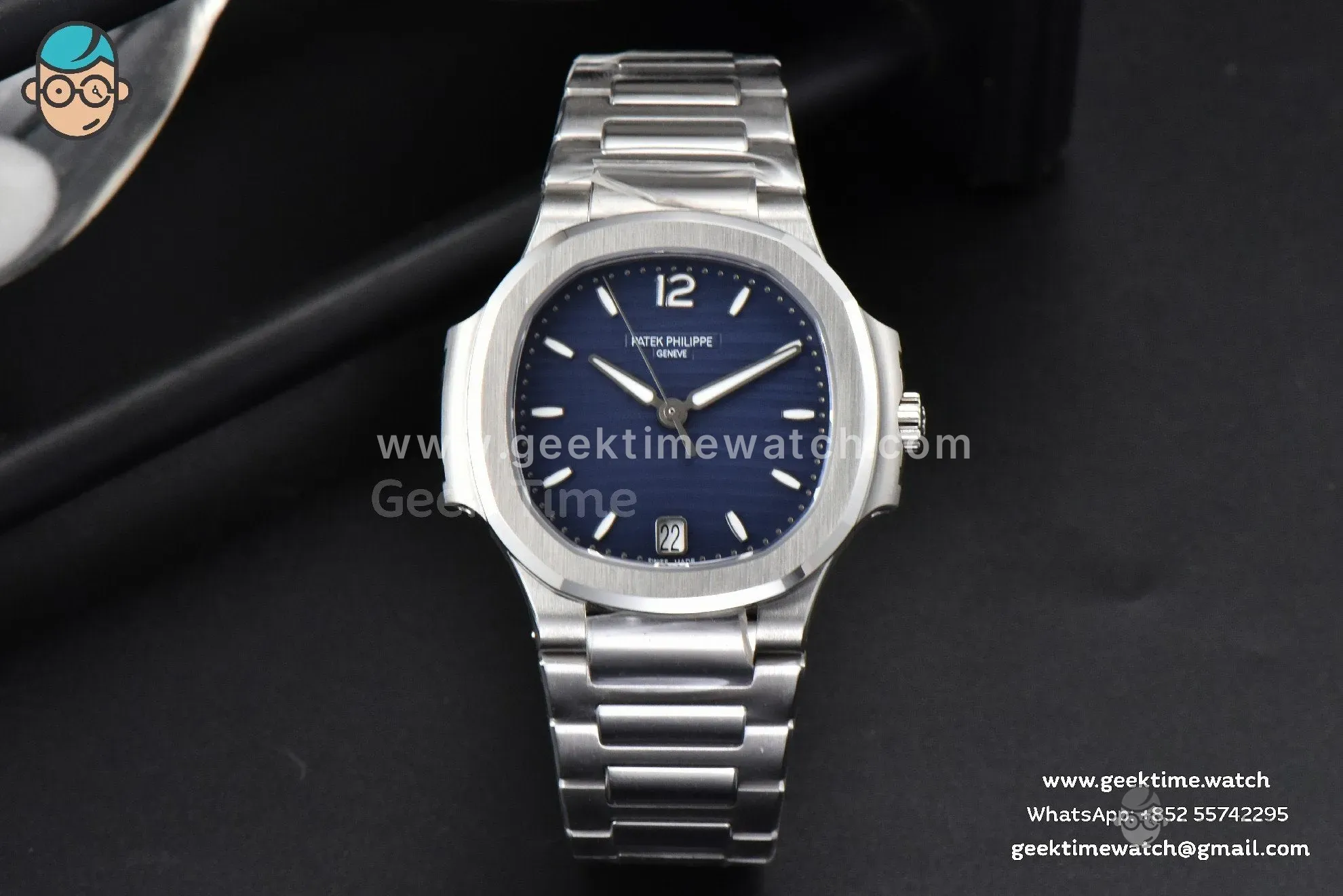 Nautilus 7118 Ladies 3KF 35mm Blue Dial SS Bracelet A324