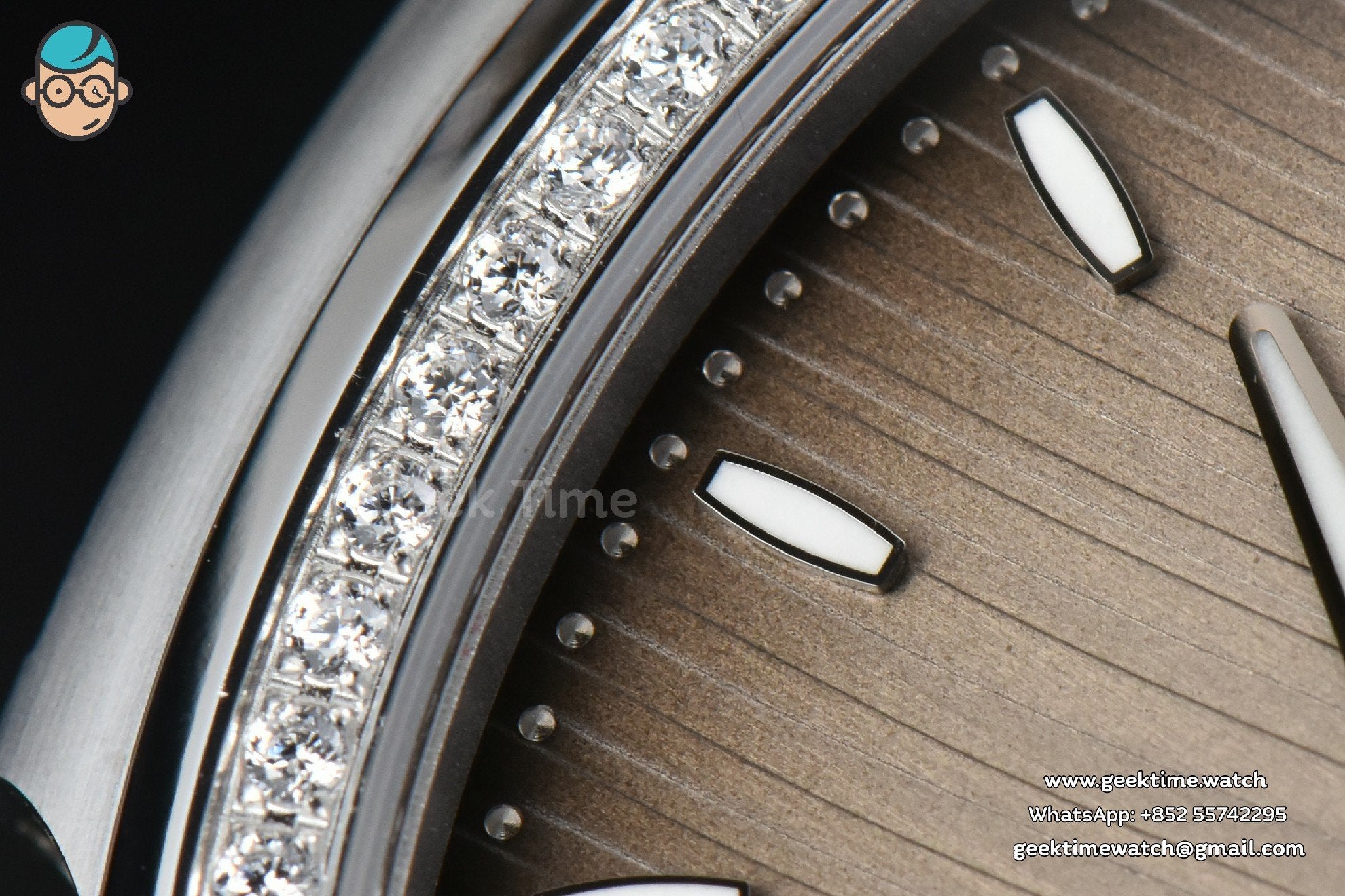 Nautilus 7118 Ladies 3KF 35mm Diamond Gray Dial SS Bracelet 324CS - Image 9
