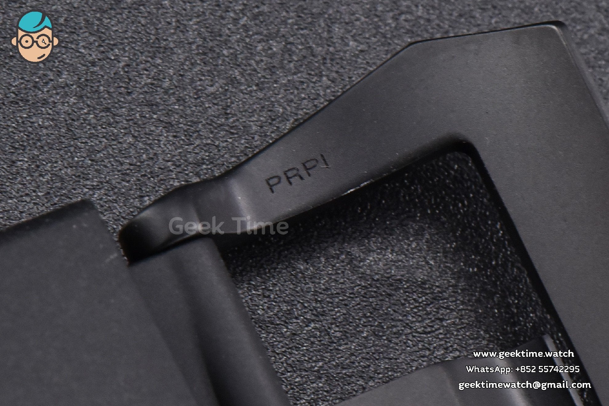 PAM1324 Carbotech 44mm GMT VSF Carbon Dial Black Rubber Strap P9011 - Image 29