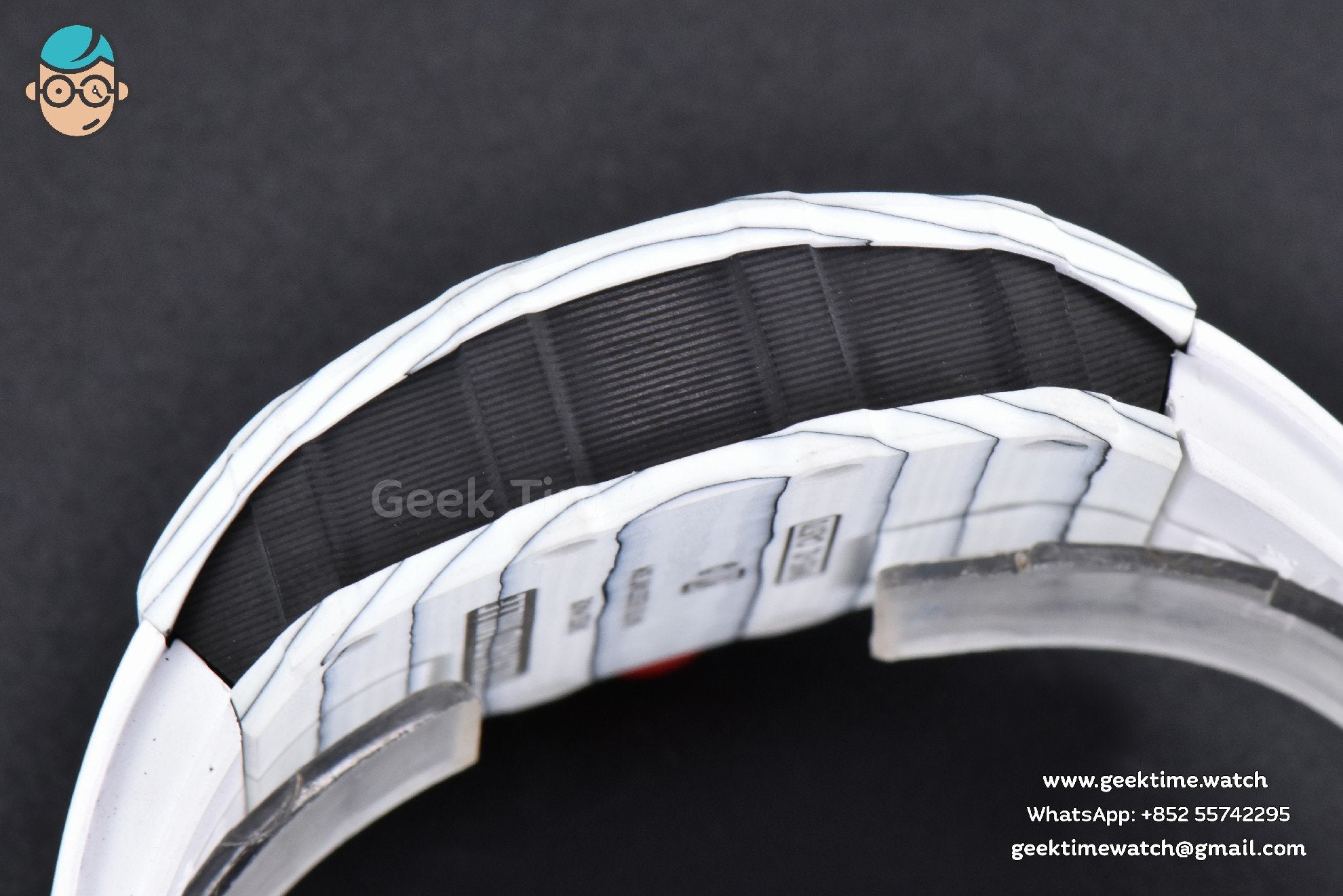 RM035-02 42mm White Forged Carbon T+F Skeleton Dial Red Crown White Rubber Strap RMUL2 - Image 15
