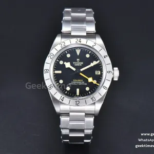 ZF Black Bay GMT Pro 39mm SS schwarzes Zifferblatt am SS-Armband A2836