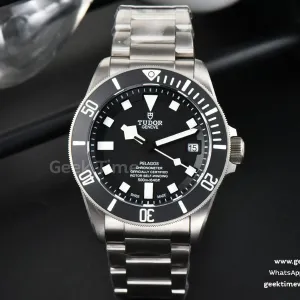 Black Pelagos 42mm XF graues Titanarmband A2824