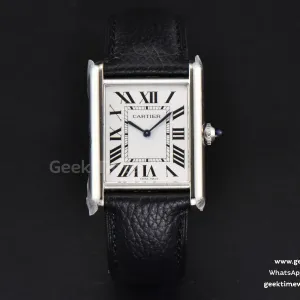 Tank Must Large 33.7×25.5mm K11F weißes Zifferblatt schwarzes Armband mit Litschi-Narbung Quartz