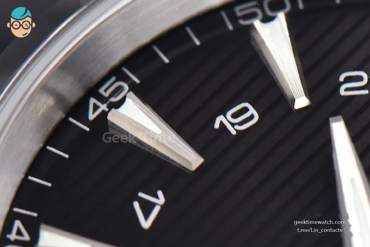 Aqua Terra 150M 43mm GMT VSF Black Textured Dial SS Bracelet A8605
