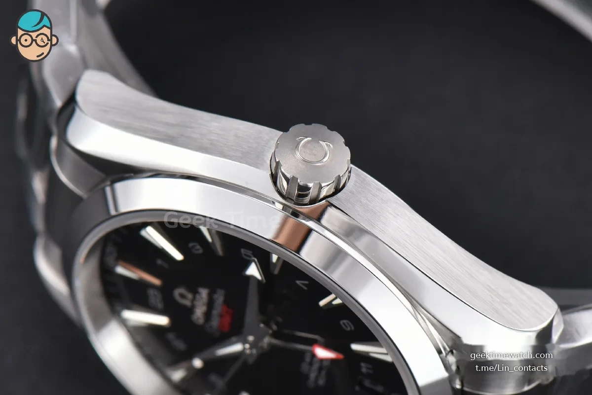 Aqua Terra 150M 43mm GMT VSF Black Textured Dial SS Bracelet A8605