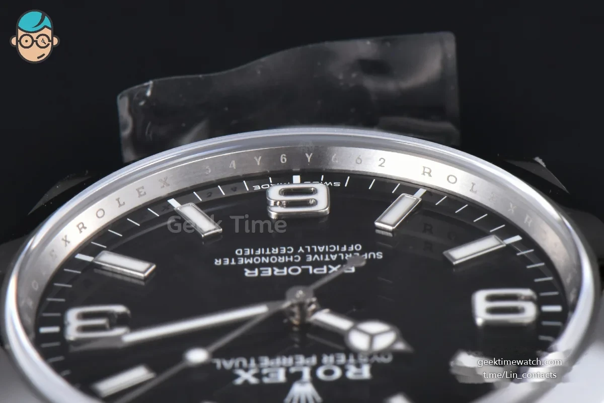 Explorer I 214270 39mm 904L Clean Black Dial SS Bracelet VR3132