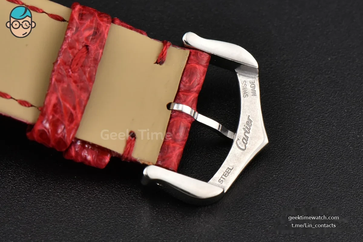 Tank Must Large 33.7×25.5mm K11F White Dial Red Croc Texture Strap Quartz